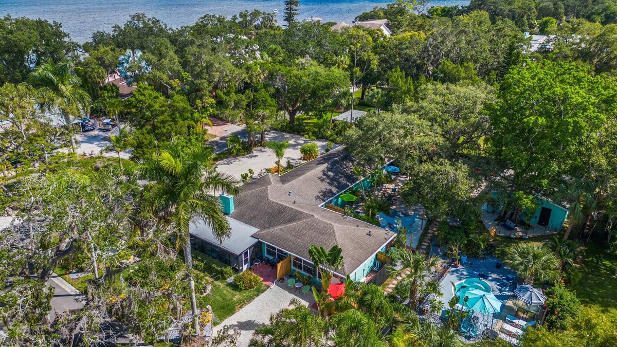 Bradenton Villa | Sunswept Villa 4-riverwalk/park front w/pool, near AMI beaches - pet friendly!