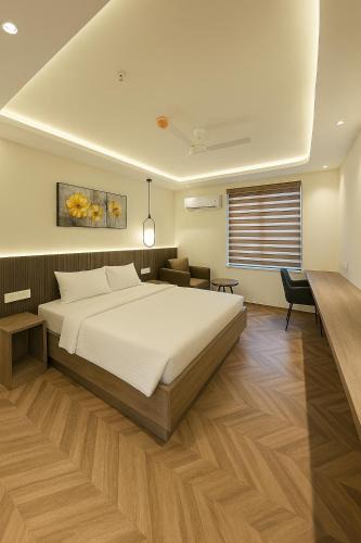 Jaypee Greens Apartment | Suntwilight Studios