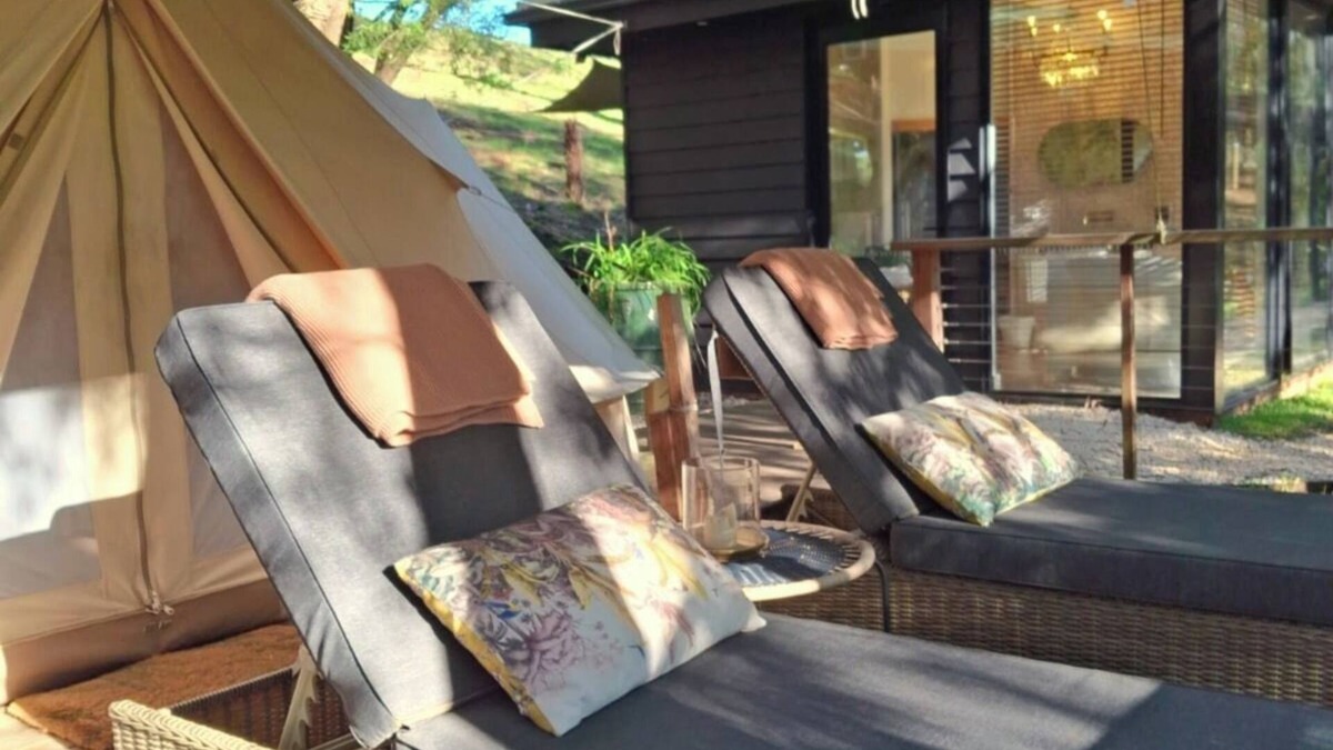 Trafalgar South RV Rental | Supa Luxe - Glamping at Mirador Springs Retreat - just 90 mins from Melbourne