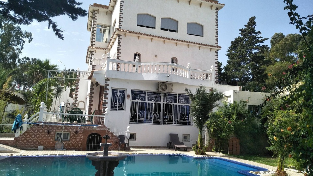 Malabata House | Superb room for 5 people with pool in Tangier