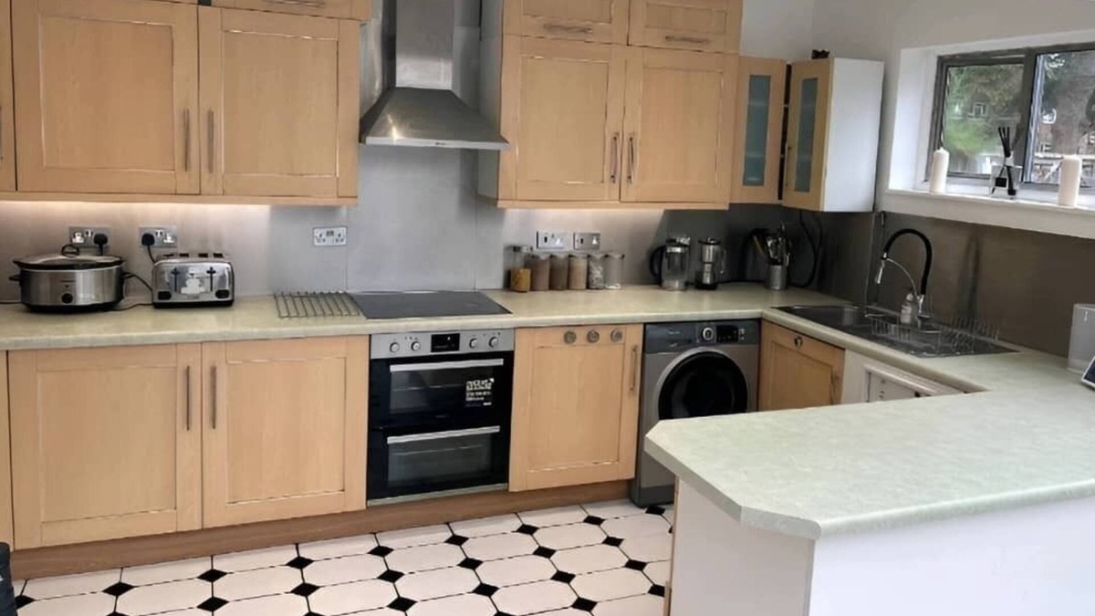 Streatham Hill Apartment | SUPER! 1-Bedroom Apartment in Thornton T1