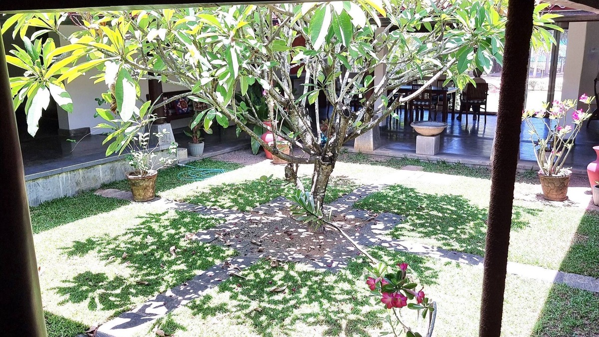 Kahandamodara Villa | Super 3 bedroom beach villa, Ranna, Tangalle for 6, pool, free pick up, serviced