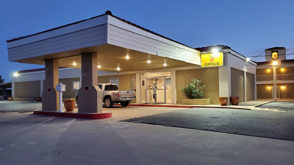 Abilene Hotel | Super 8 by Wyndham Abilene North