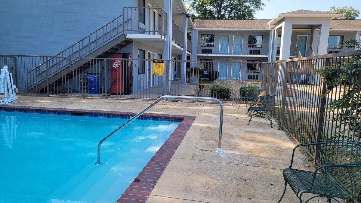 Caddo Valley Hotel | Super 8 by Wyndham Arkadelphia Caddo Valley Area