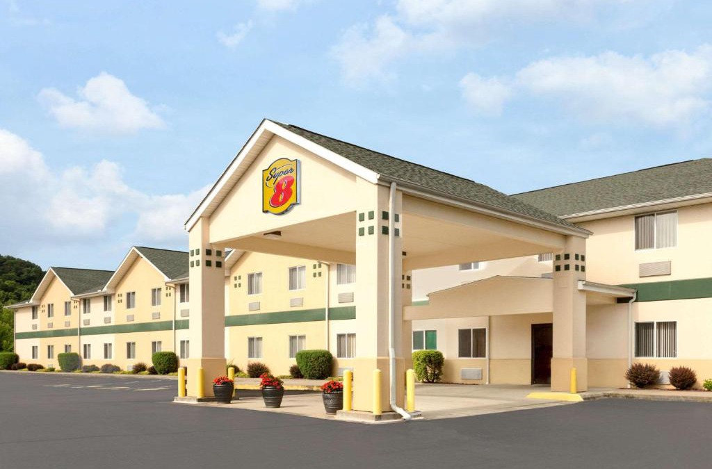 Athens Hotel | Super 8 by Wyndham Athens
