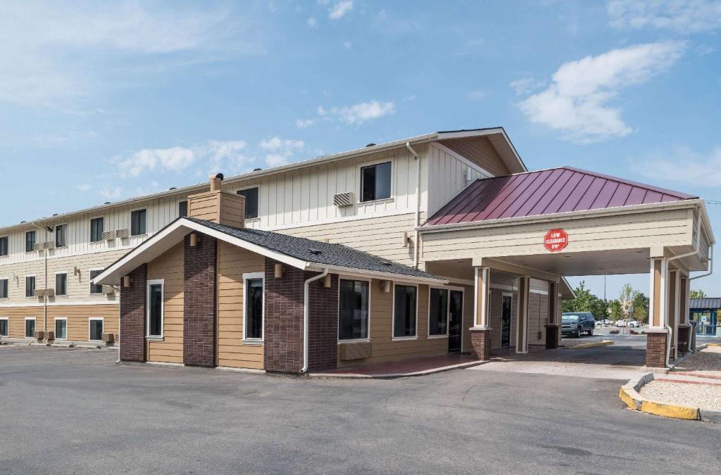 Boise Hotel | Super 8 by Wyndham Boise