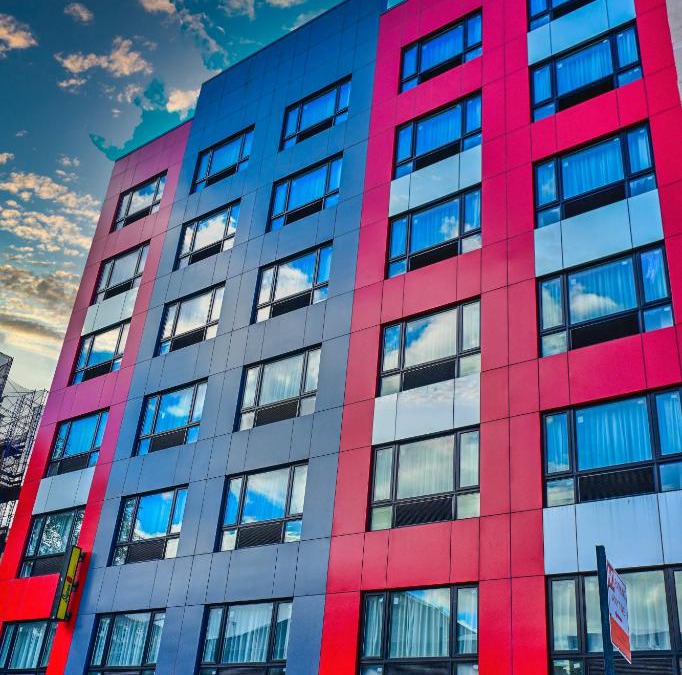 West Bronx Hotel | Super 8 by Wyndham Bronx Near Botanical Garden