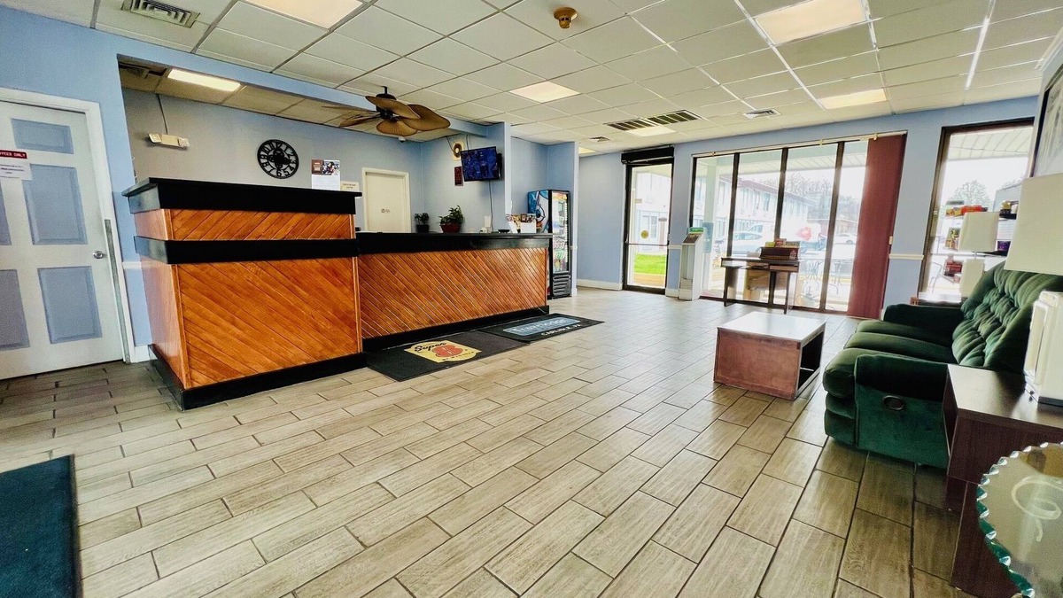 Carlisle Hotel | Super 8 by Wyndham Carlisle North