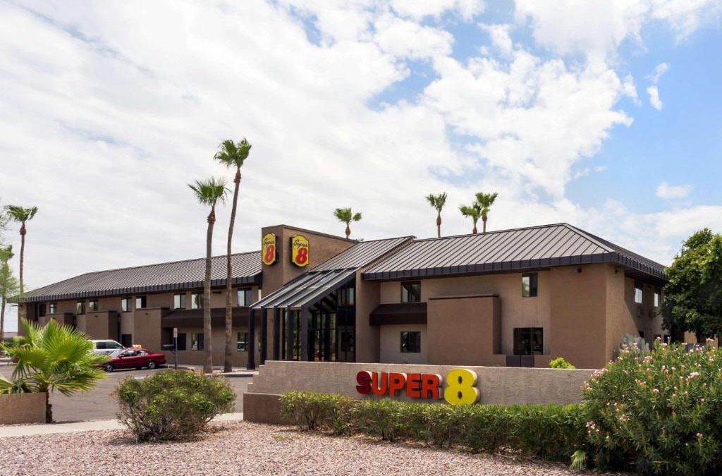Chandler Hotel | Super 8 by Wyndham Chandler Phoenix
