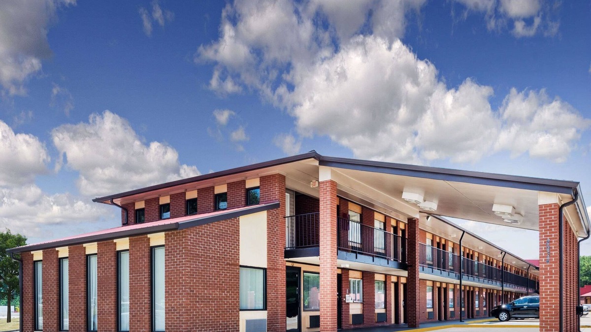 Ooltewah Hotel | Super 8 by Wyndham Chattanooga Ooltewah