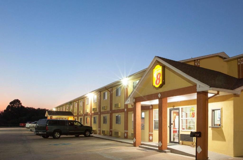 Chickasha Hotel | Super 8 by Wyndham Chickasha