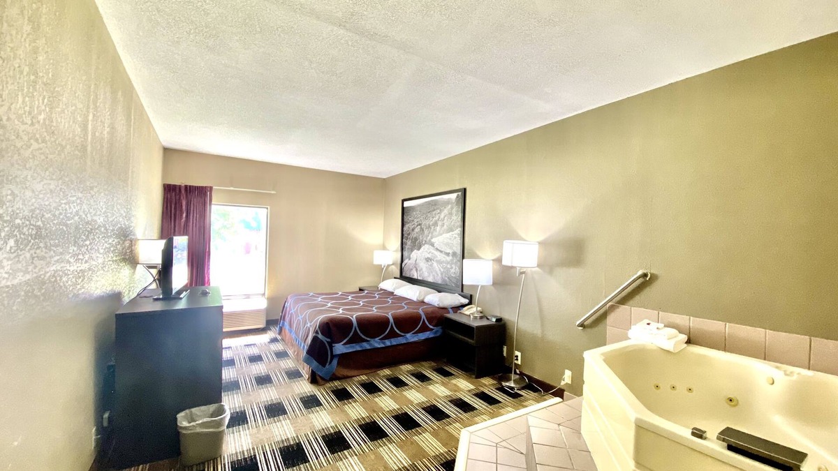 Conway Hotel | Super 8 by Wyndham Conway