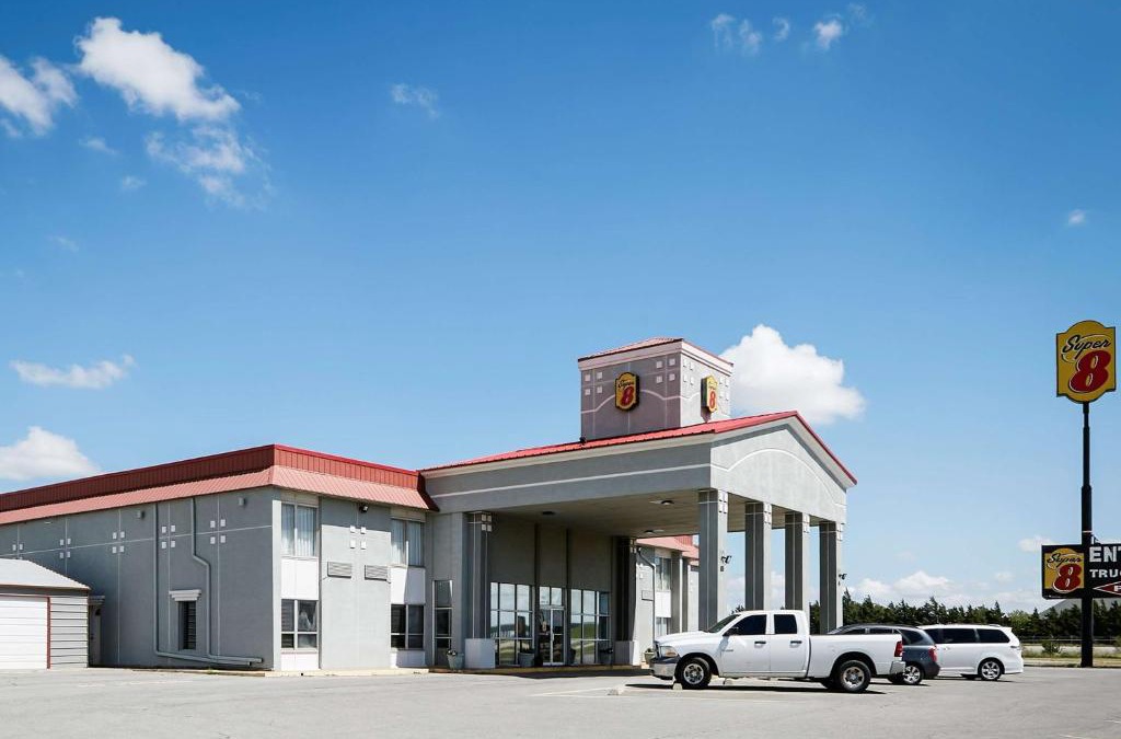 Elk City Hotel | Super 8 by Wyndham Elk City