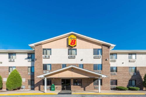 Front Royal Hotel | Super 8 by Wyndham Front Royal
