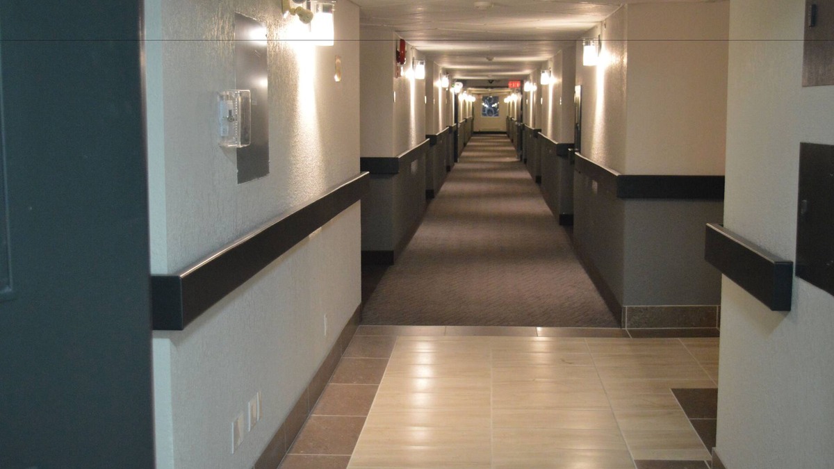 Grande Prairie Hotel | Super 8 by Wyndham Grande Prairie