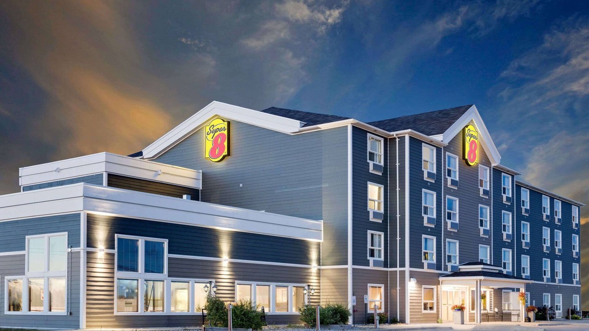 Kapuskasing Hotel | Super 8 by Wyndham Kapuskasing