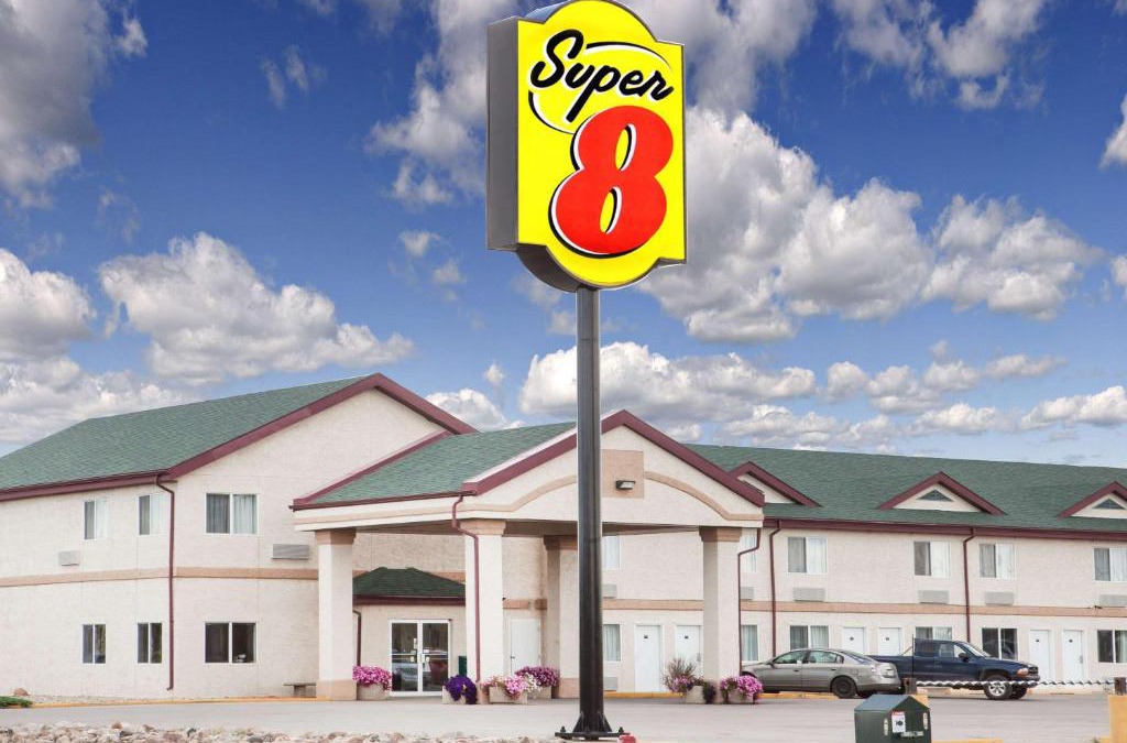 Kindersley Hotel | Super 8 by Wyndham Kindersley