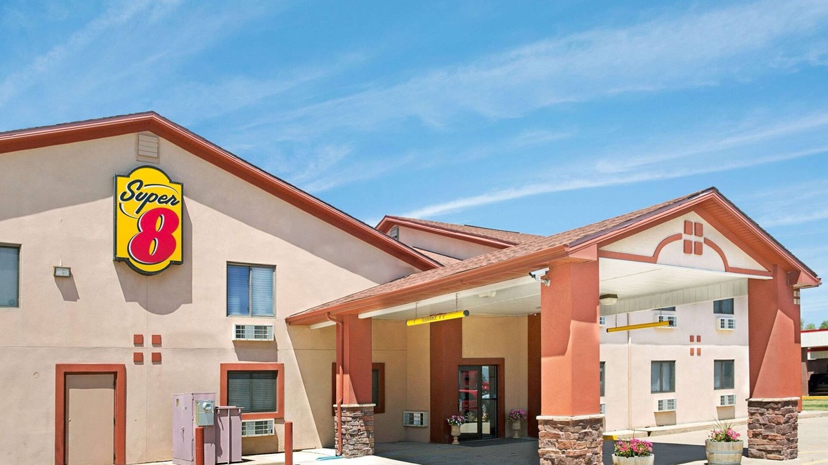 Del Camino Hotel | Super 8 by Wyndham Longmont/Del Camino