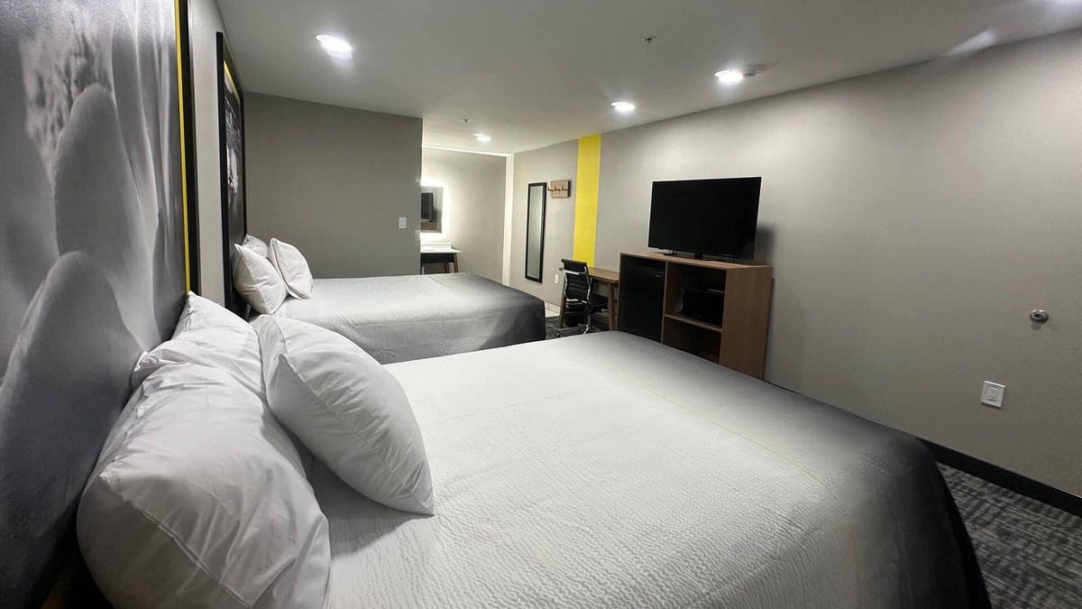 Lubbock Hotel | Super 8 BY Wyndham Lubbock Airport