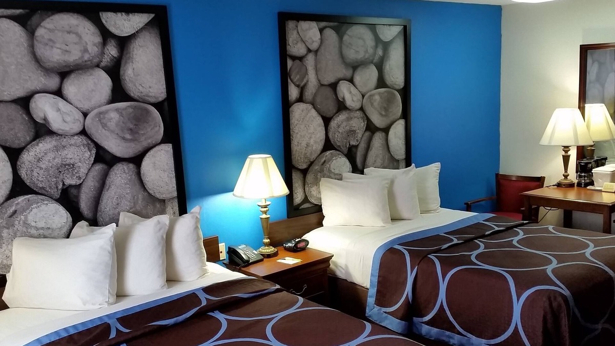 McGehee Hotel | Super 8 by Wyndham McGehee