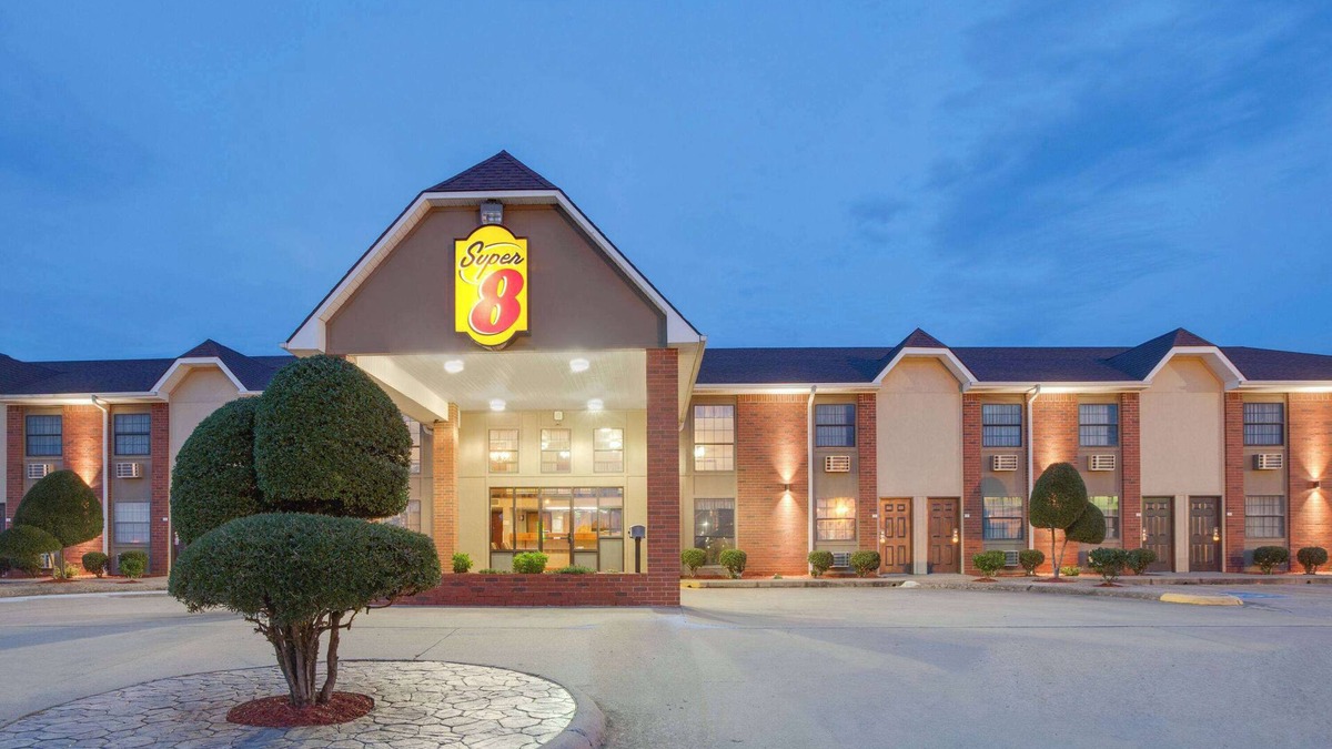 Morrilton Hotel | Super 8 by Wyndham Morrilton