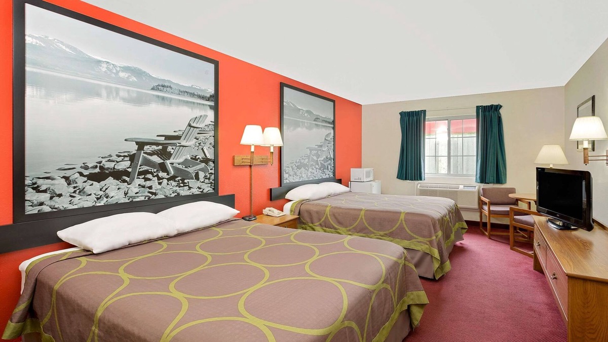 Mound City Hotel | Super 8 by Wyndham Mound City
