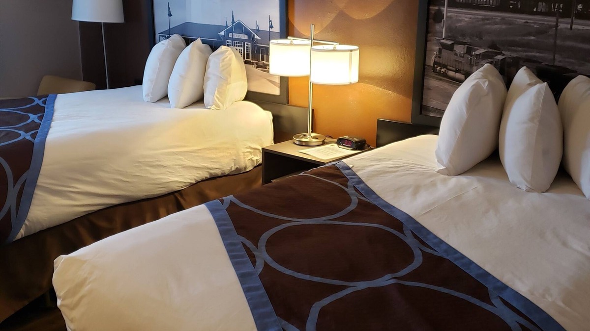 North Platte Hotel | Super 8 by Wyndham North Platte