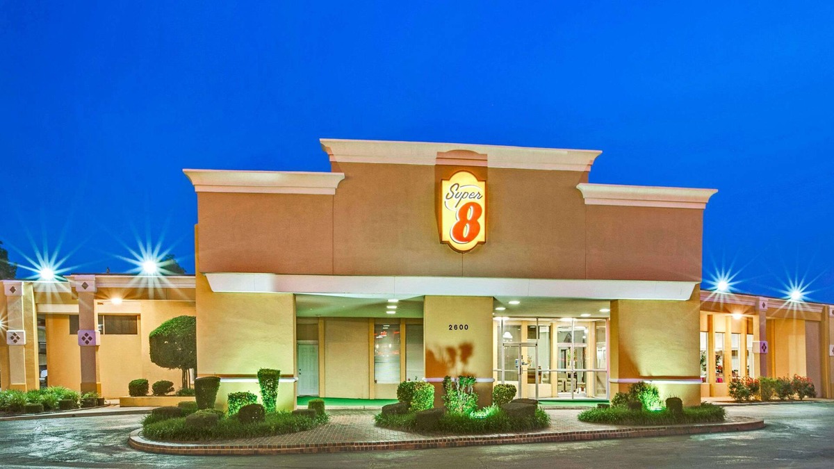 Norman Hotel | Super 8 by Wyndham Norman
