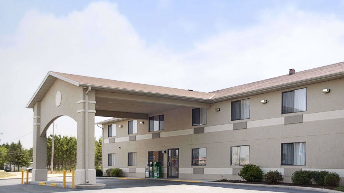 Park Rapids Hotel | Super 8 by Wyndham Park Rapids