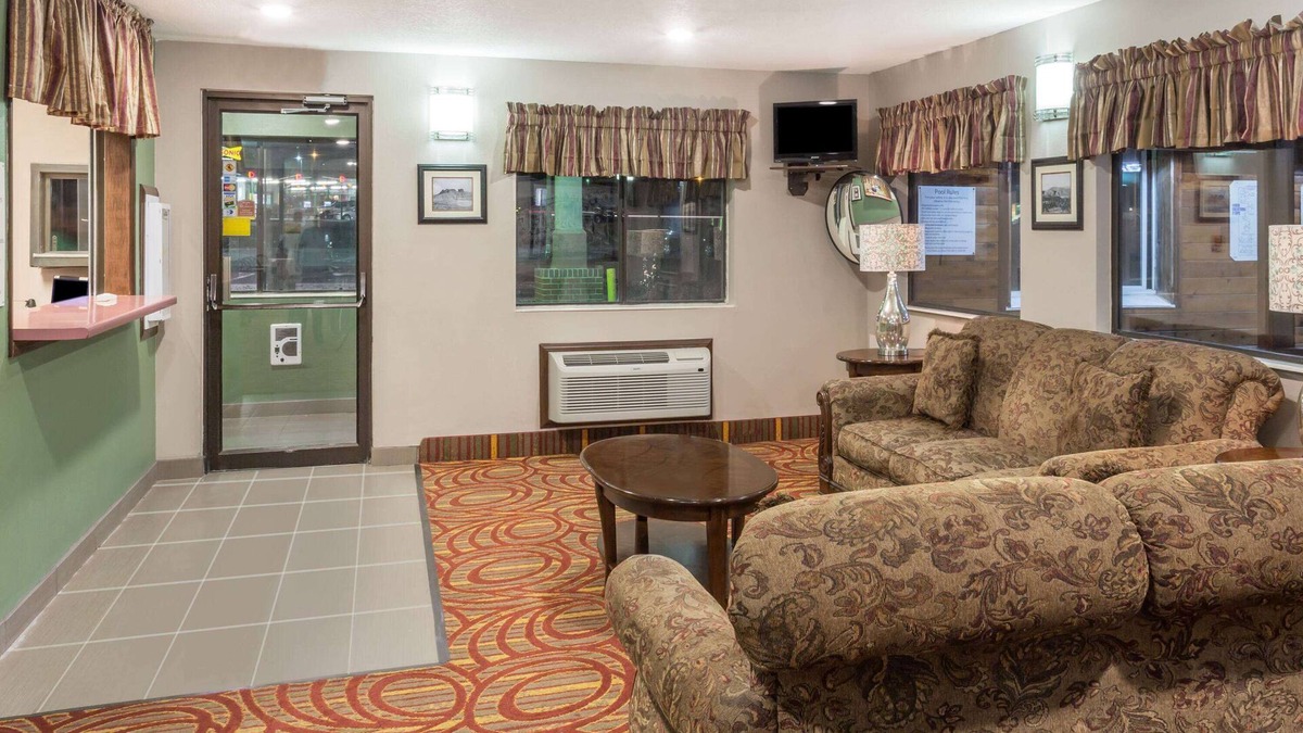 Rock Springs Hotel | Super 8 by Wyndham Rock Springs