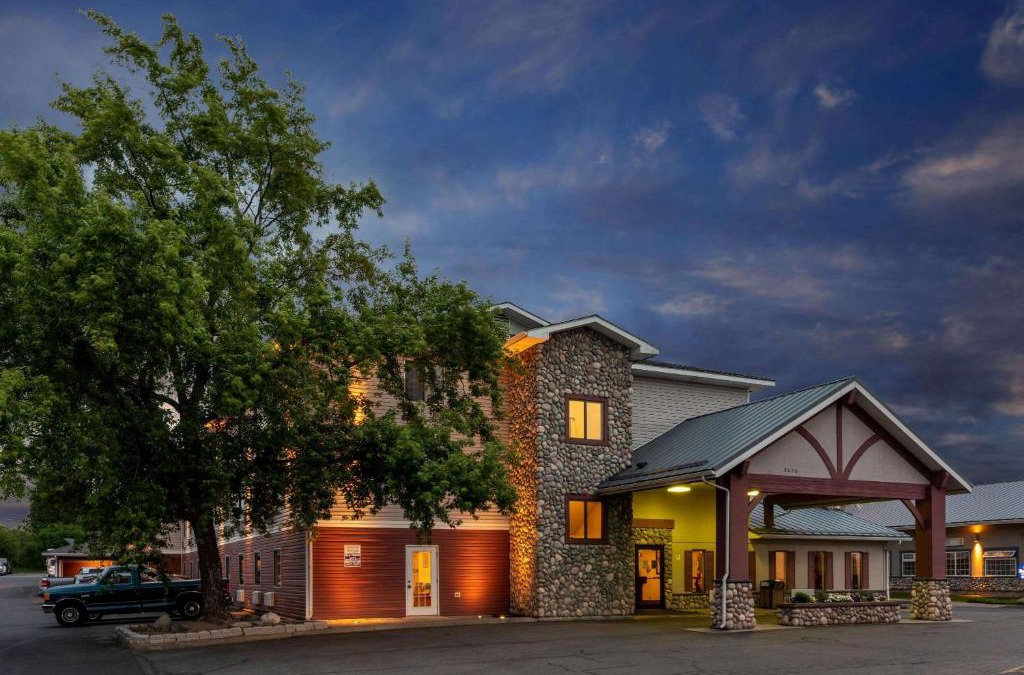 Spokane Valley Hotel | Super 8 by Wyndham Spokane Valley