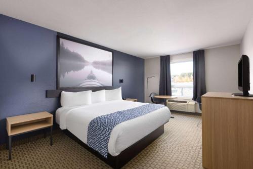 Bellefeuille Hotel | Super 8 by Wyndham St-Jerome