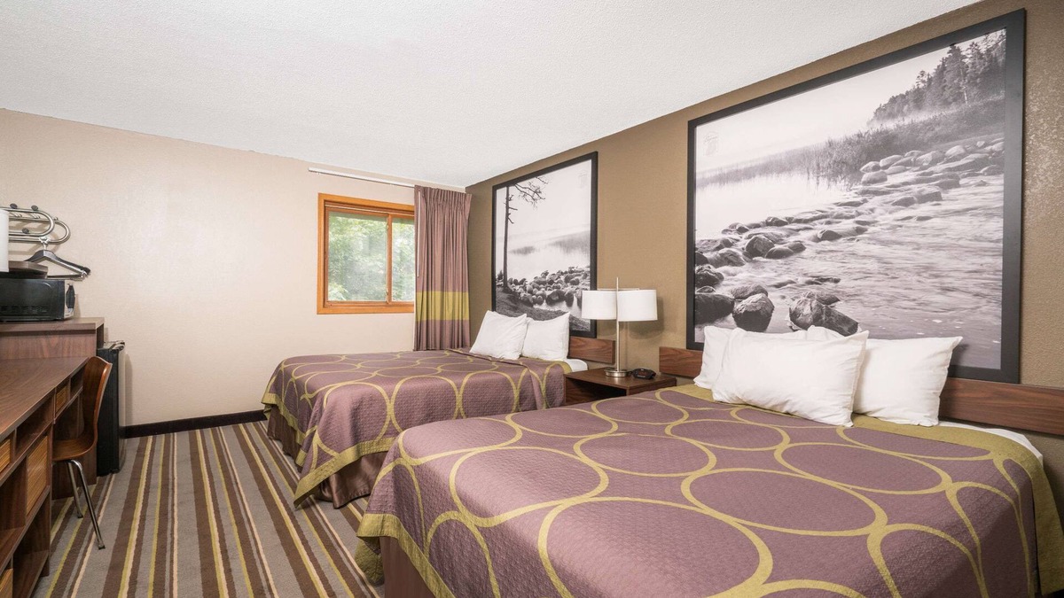 St. Cloud Hotel | Super 8 by Wyndham St. Cloud