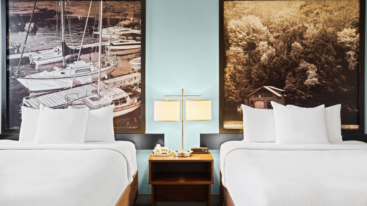 Thunder Bay Hotel | Super 8 by Wyndham Thunder Bay