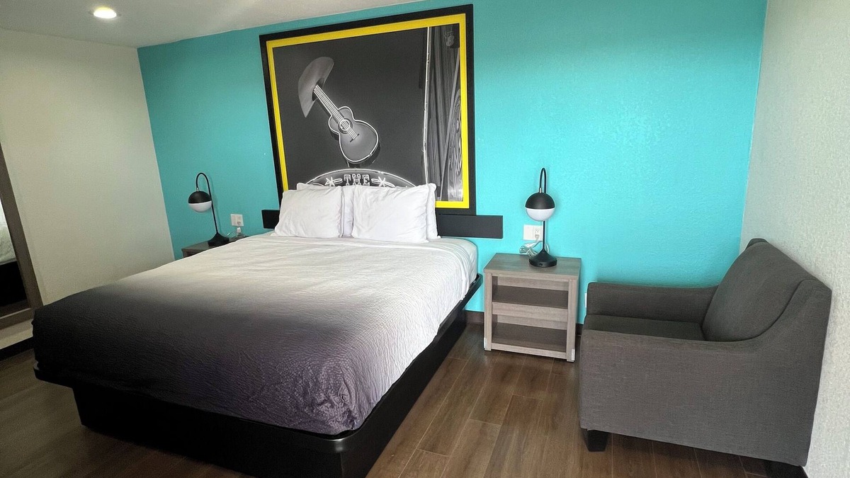 Wichita Falls Hotel | Super 8 by Wyndham Wichita Falls