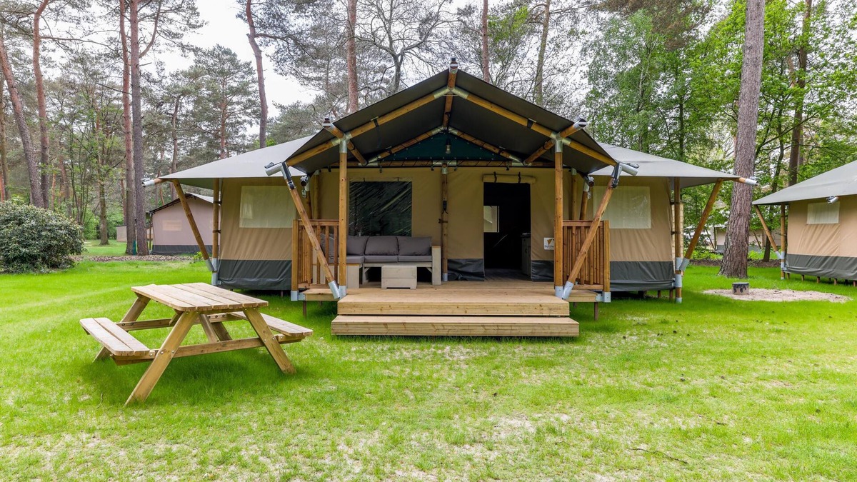 Vessem House | Super accommodation for holidays with children