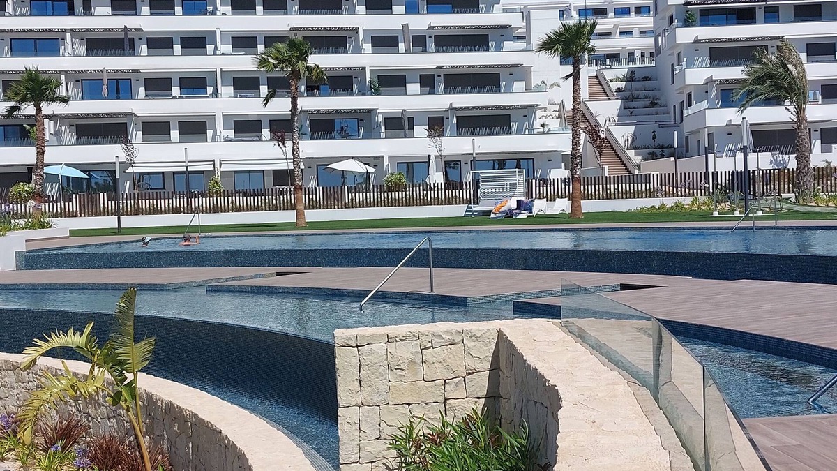 Golf Bahia Apartment | Super Appartement Neuf Dans L'arrière Pays de Benidorm à 3 km de la Plage