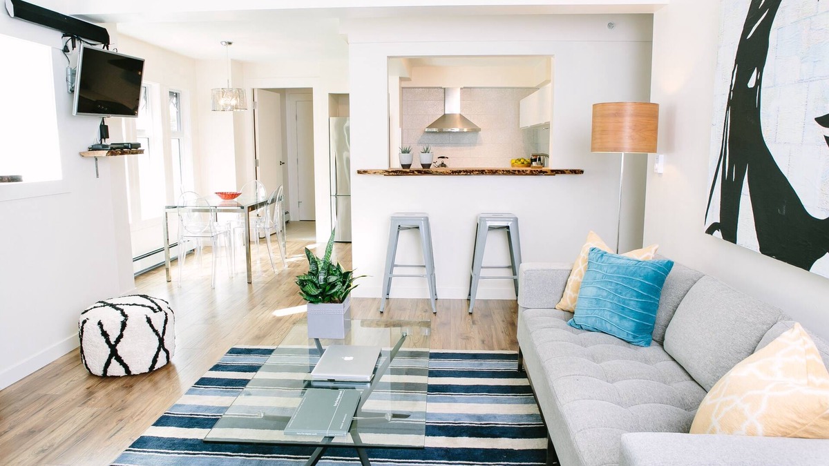 Mount Pleasant House | Super Central, Spacious Lux 2BR, 2 Bath