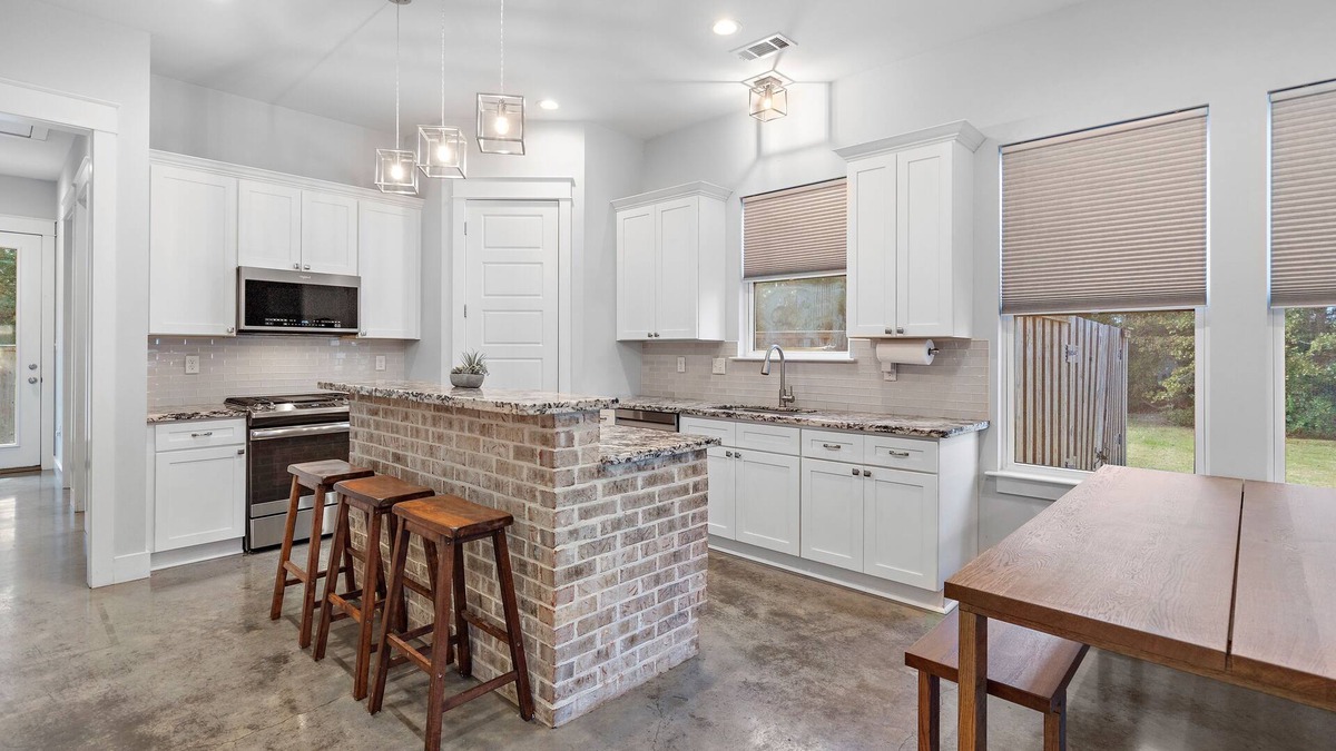 Slidell House | Super Clean & Beautiful Home!