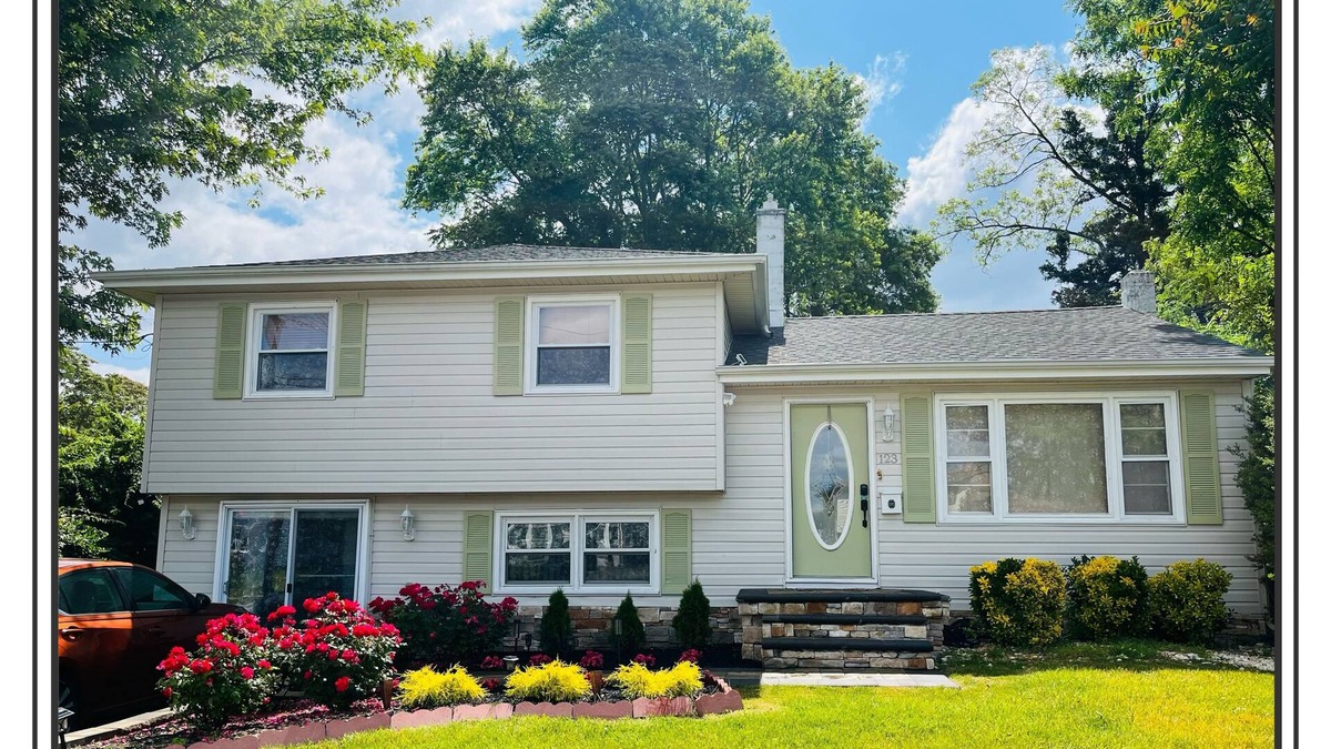 Somers Point House | Super Clean & Cozy 5 BR, 2BA Full House !