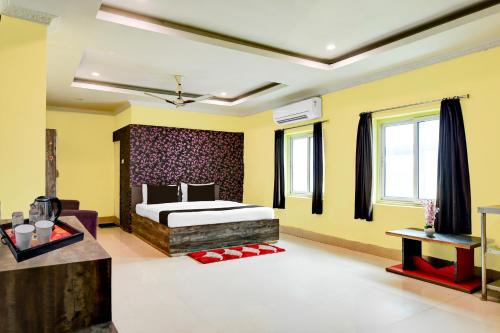 Bhubaneshwar Hotel | Super Collection O Tamando Jagannath Temple Formerly Hotel Blue Royal