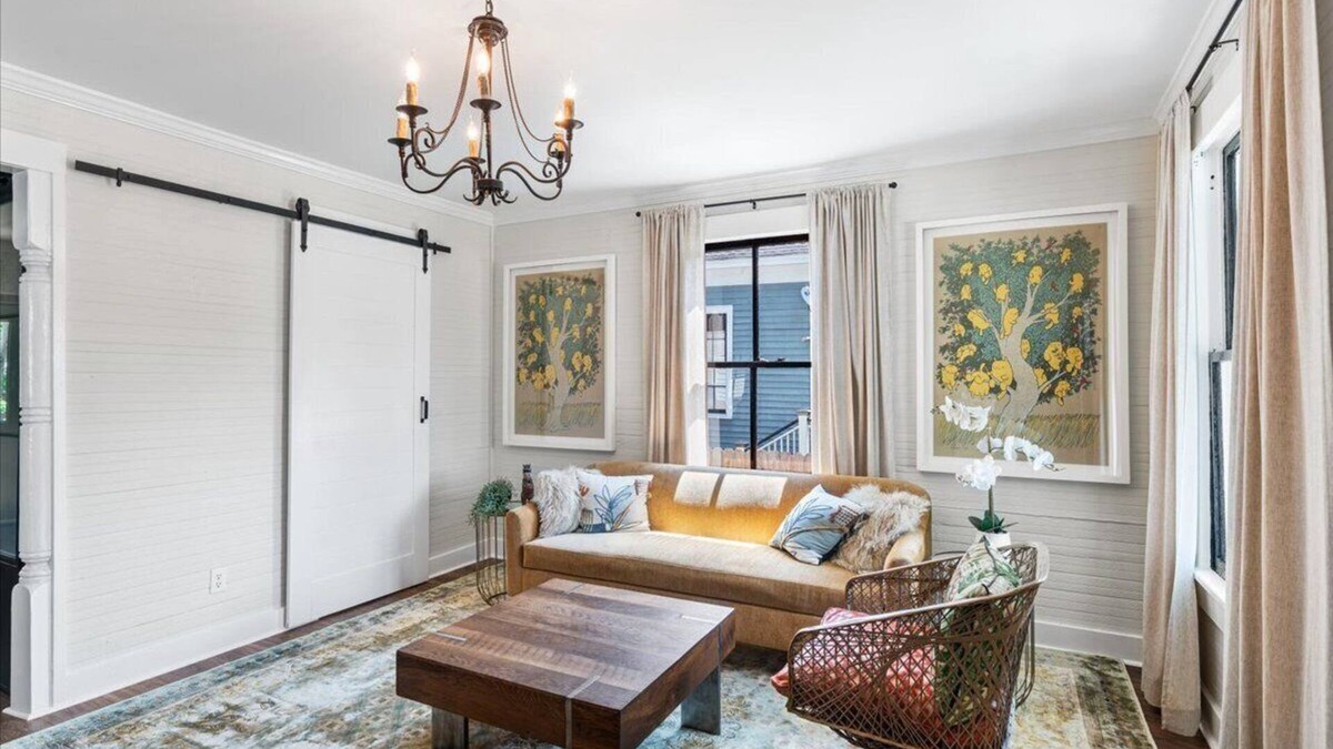 Mobile Cottage | Super Cute Historic Cottage pet friendly close to downtown Mobile