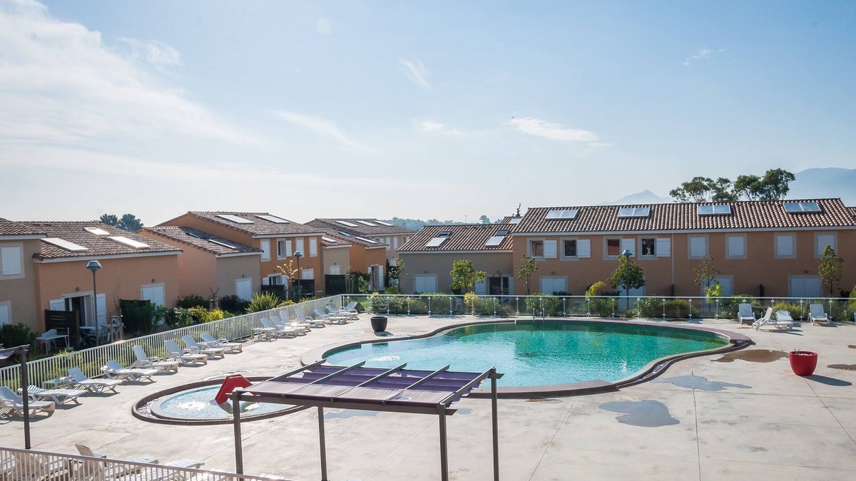 Latour-Bas-Elne House | Super Endroit ! Maison avec Climatisation