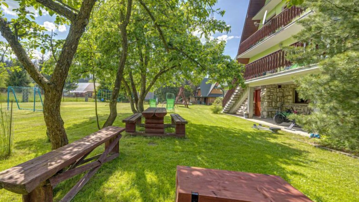 Czarna Gora Apartment | Super Hacjenda by Interhome