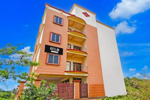 Bhubaneshwar Hotel | Super Hotel O Dumduma Near DN Regalia Mall