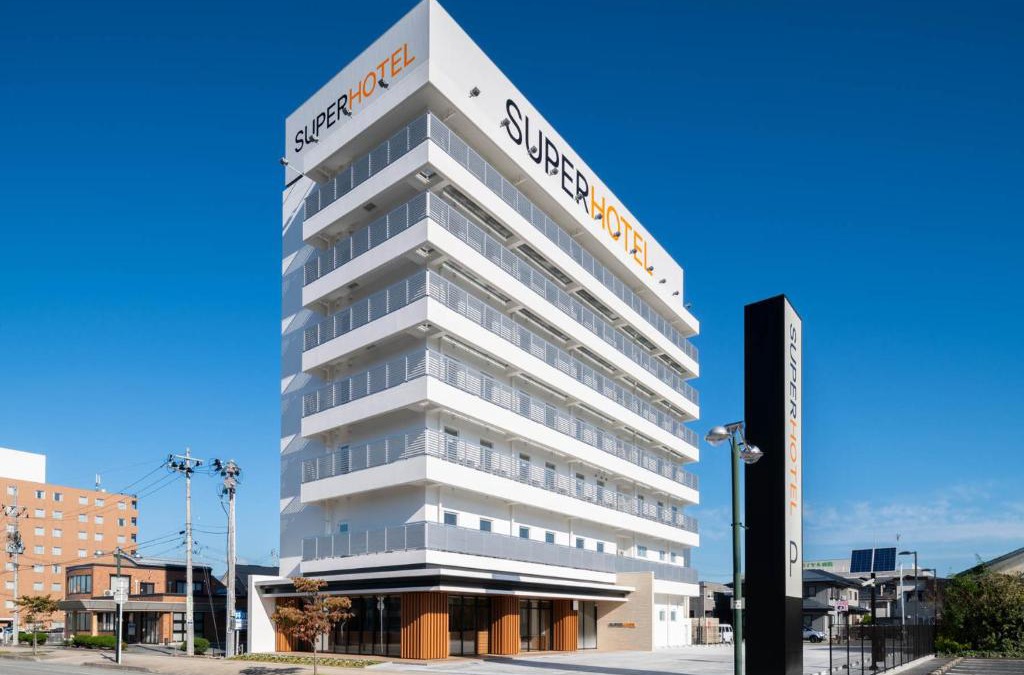 Higashine Hotel | Super Hotel Yamagata Sakurambo-Higashine Station Front