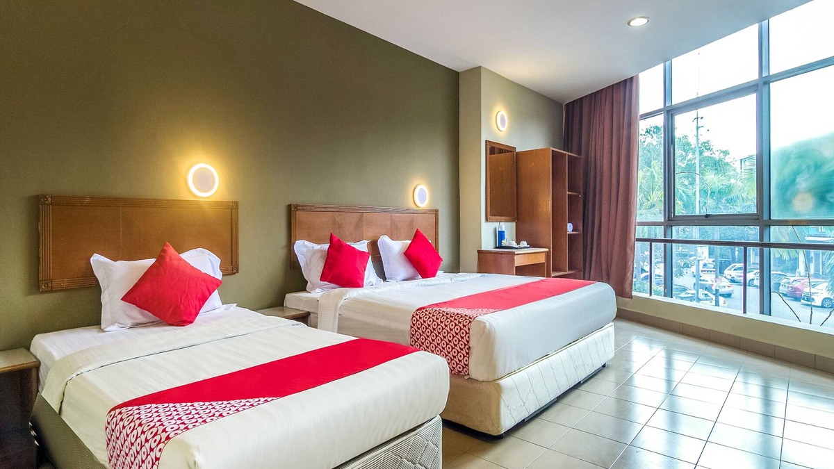 Taman Sri Muda Hotel | Super OYO 828 Comfort Hotel Shah Alam
