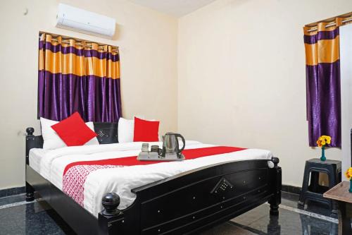 Vijayawada Hotel | Super OYO NSK Mahanadu Extension