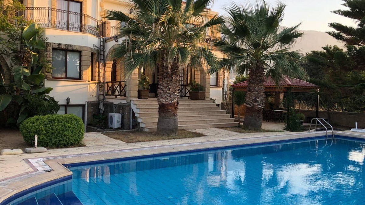 Acropolis Villa | Super Villa for rent 100m. from the sea