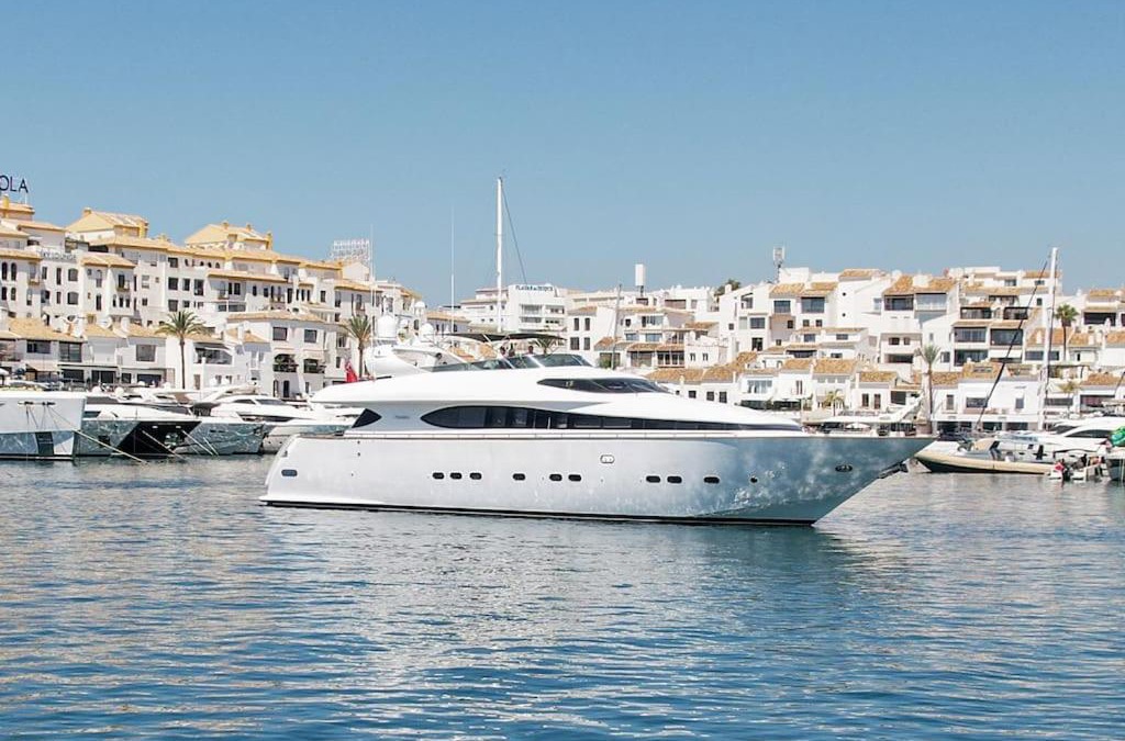 Barceloneta Boat Rental | Super Yacht Located in Puerto Banus